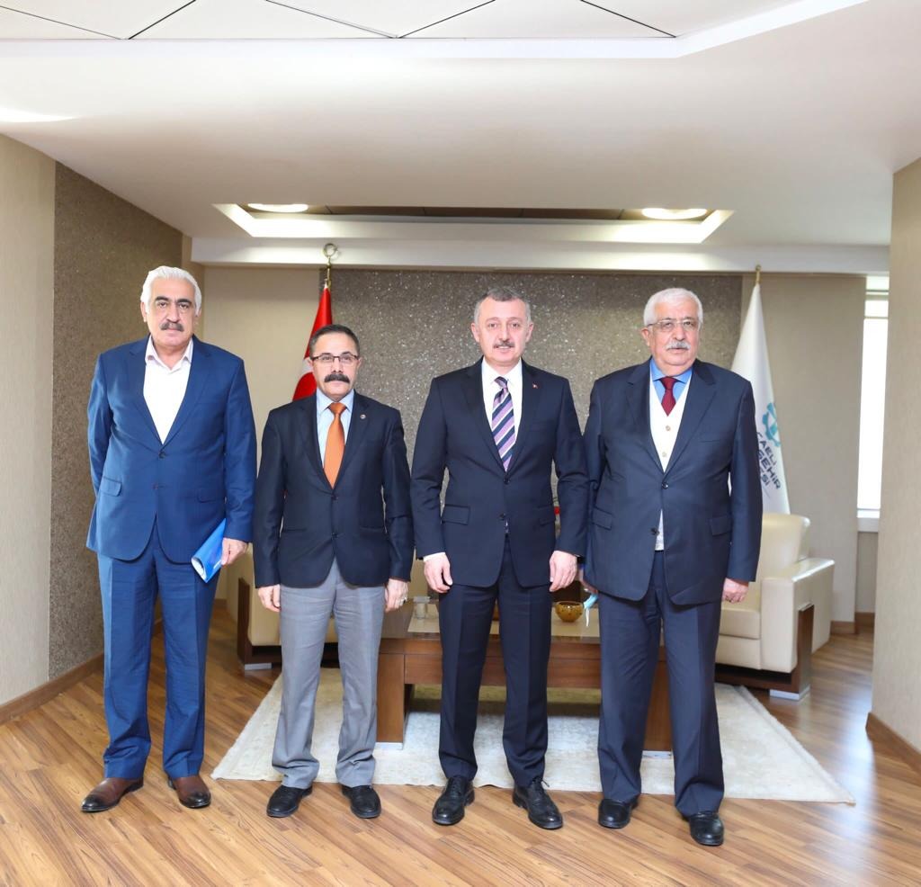 DERİNCE'DE YENİ CEMEVİ İÇIN KOCAELİ BÜYÜKŞEHİR BELEDİYE ZİYARETİ