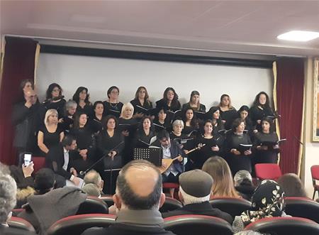 CEM VAKFI SARIYER ŞUBESİ KADIN VE GENÇLİK KOLLARI TÜRK HALK MÜZİĞİ KOROSUNDAN KARELER 