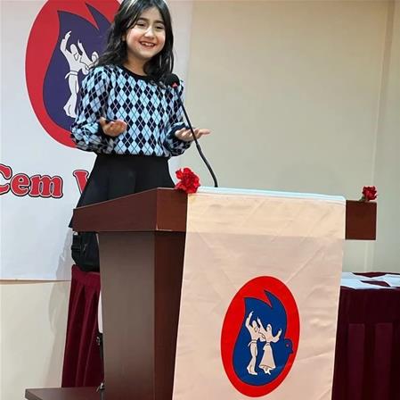 "8 MART DÜNYA EMEKÇİ KADINLAR GÜNÜNÜZ " KUTLU OLSUN