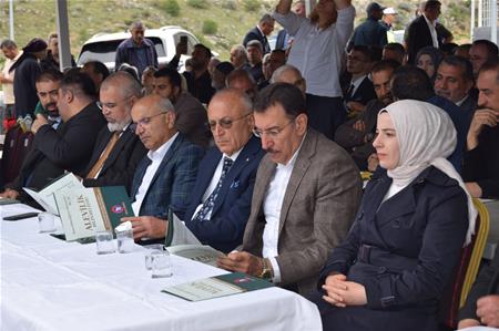 MÜRŞÎD-İ KÂMİL HÜSEYİN DOĞAN DEDE ANMA TÖRENİ GERÇEKLEŞTİ